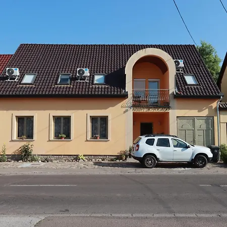 Arany Dio Fogado Privatunterkunft Erlau