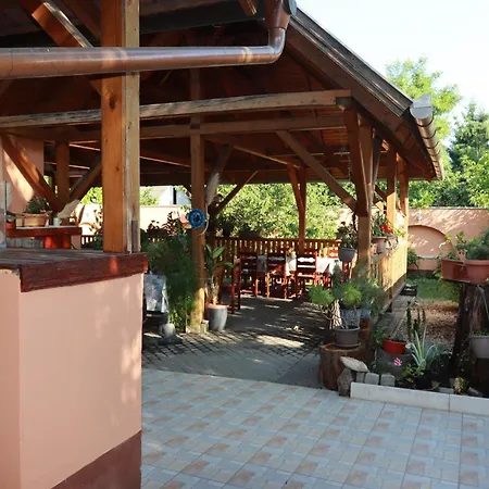 Arany Dio Fogado Homestay *